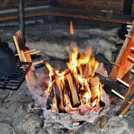 Tunturihotelli Vuontispirtti 酒店