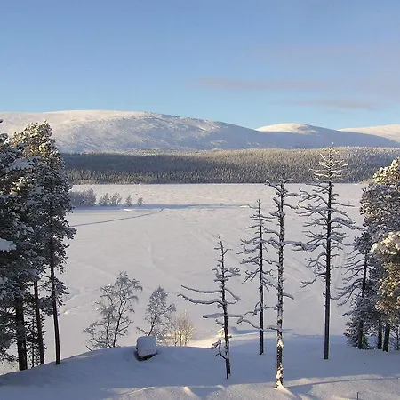 酒店 Tunturihotelli Vuontispirtti *