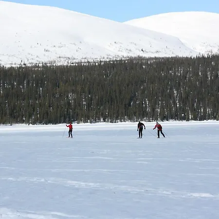 酒店 Tunturihotelli Vuontispirtti